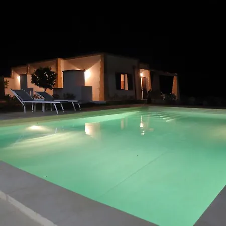 Appartamento In Villa Con Piscina